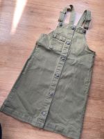 Latzkleid Name it 140 neu mit Etikett Khaki Jeans Baden-Württemberg - Möglingen  Vorschau