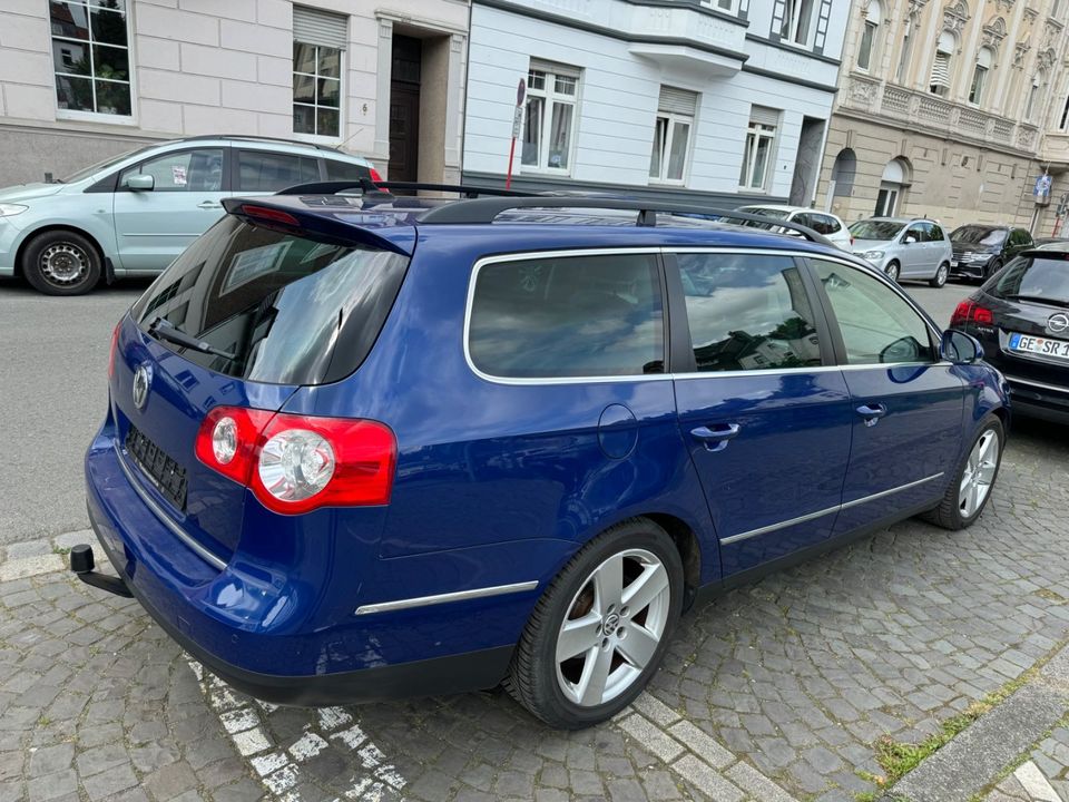 Volkswagen Passat Variant 1.4 TSI Highline Variant/1Hand in Gelsenkirchen