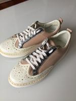Sneaker des italienischen Labels L4K3 Saarland - Homburg Vorschau