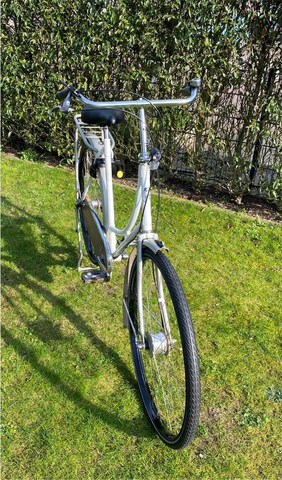 Gazelle Basic Damenrad Hollandrad 28 Zoll 3-Gang weiß in Bocholt