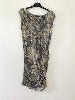 Hingucker Kleid Mango Gr. M/L Wuppertal - Barmen Vorschau