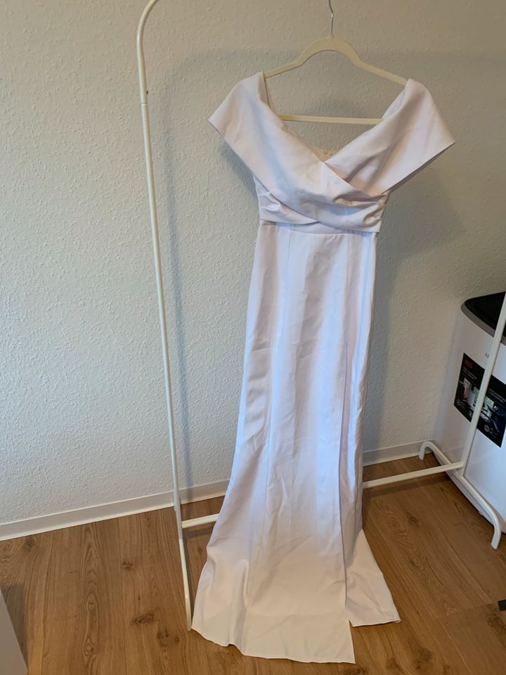 Ball und Hochzeit Kleid in Darmstadt