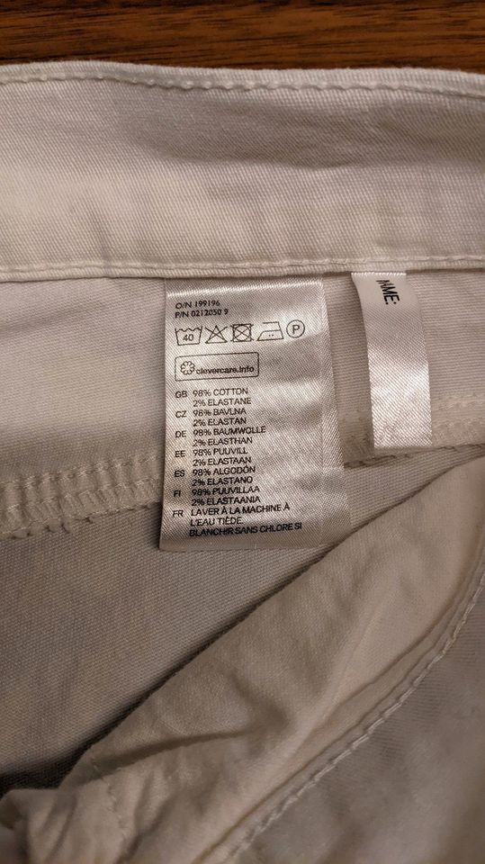 H&M Capri * weiß * 164 * Reißverschluss am Beinabschluss * Jeans in Enger