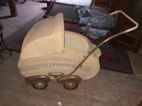 Alter Kinderwagen, Korb, Retro, 50er Niedersachsen - Dötlingen Vorschau