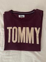 Tommy Hilfiger Tshirt Grösse L Burgunderrot Nordrhein-Westfalen - Gelsenkirchen Vorschau