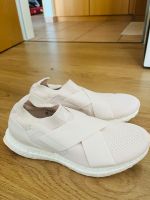 Neu Adidas ultraboost Schuhe groß 36 Hessen - Offenbach Vorschau