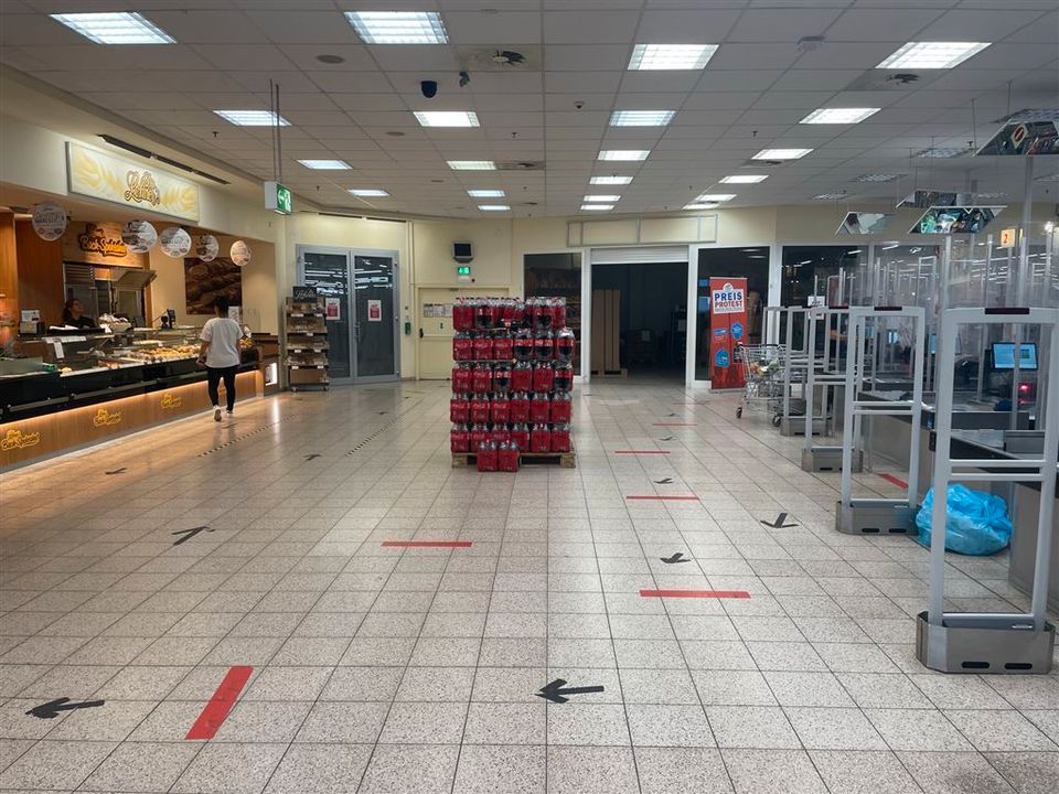 Attraktives Ladenlokal in hochfrequentiertem Fachmarktzentrum in Euskirchen