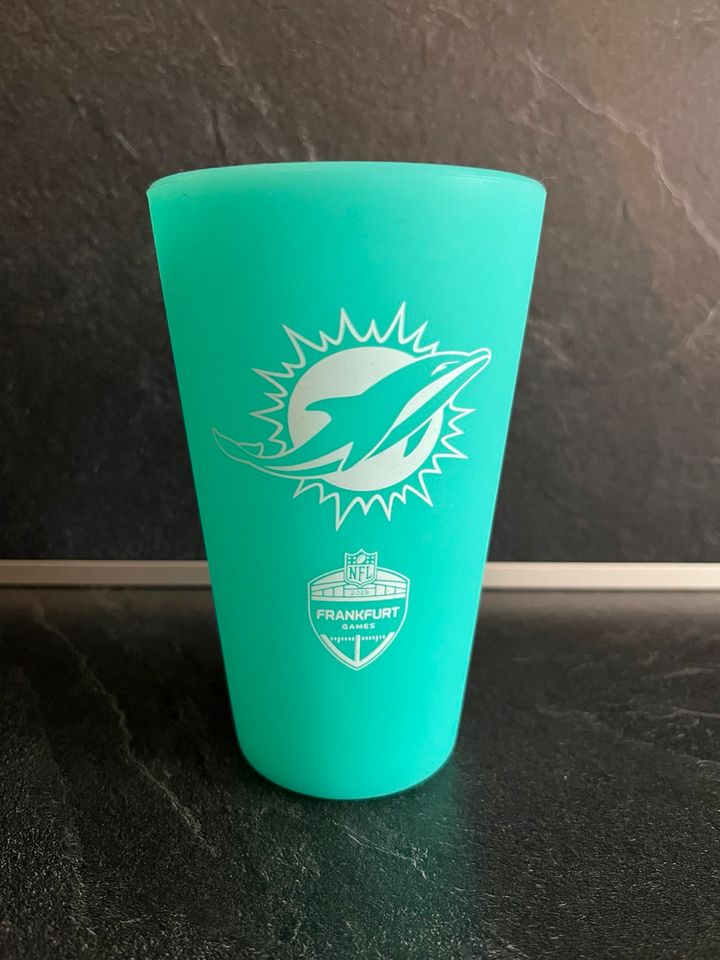 NFL Frankfurt Miami Kansas Becher in Ottweiler