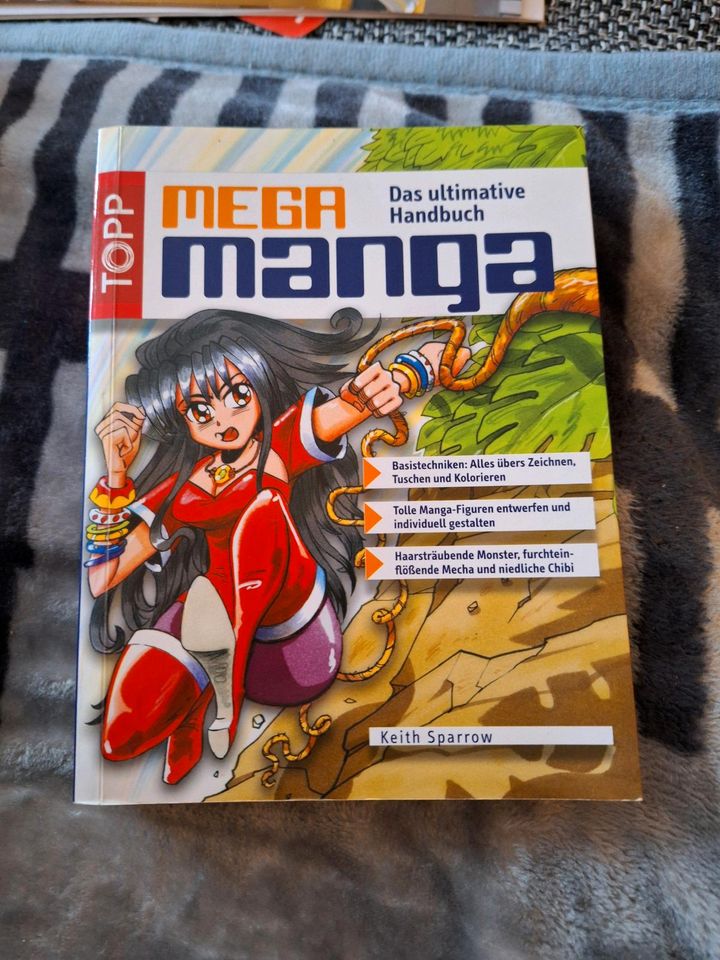 Super Zeichenbuch " Mega Manga" zu verkaufen in Apensen