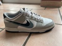 NIKE DUNK LOW „grey stencil Swoosh“ Bayern - Regensburg Vorschau