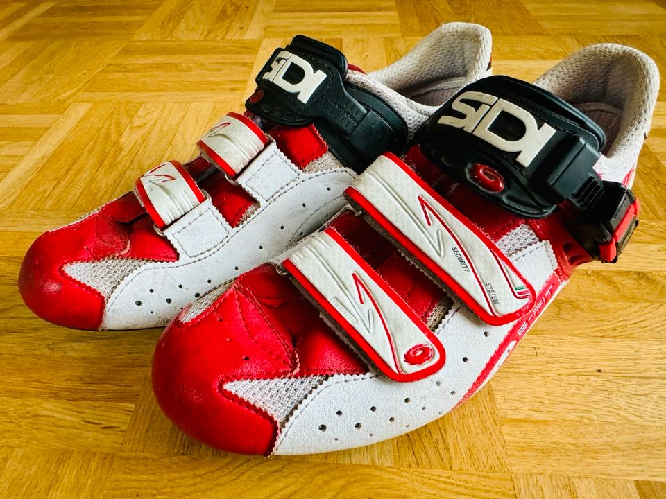 SIDI Genius 5-Fit  Carbon Rennrad Schuhe rot weiß GR 43 in Berlin