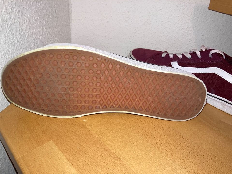 VANS Schuhe 46 NEU CONVERSE 45 sehr gut erh. bordeaux schwarz in Stuttgart