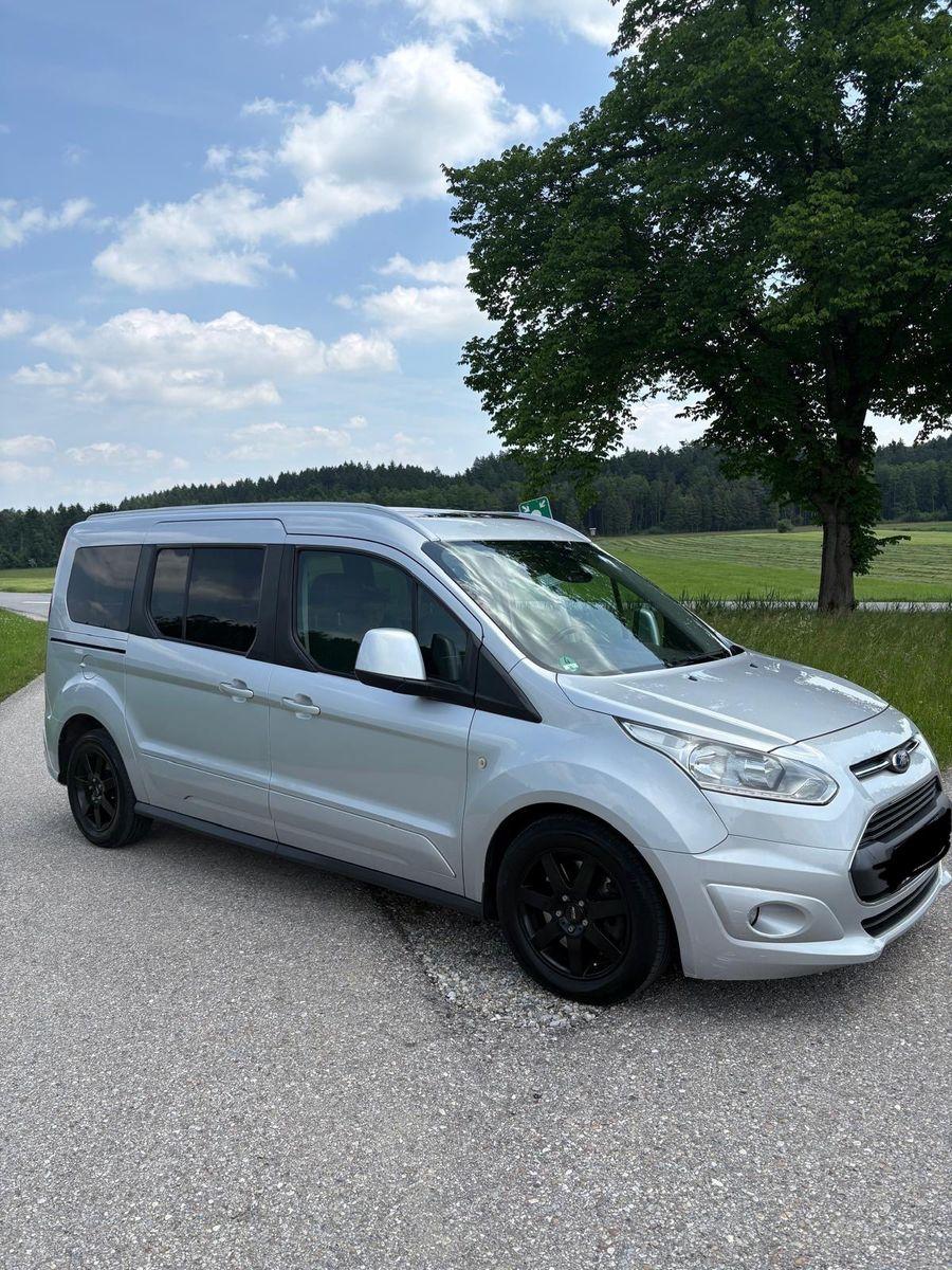 Abbildung des Autos Ford Grand Tourneo 1.5 T…