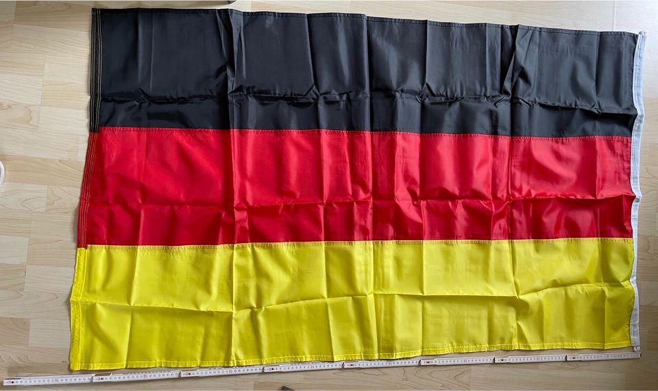 EM 2024 Deutschland Flagge Fahne XXL Outdoor für Fahnenmast groß in Mönsheim