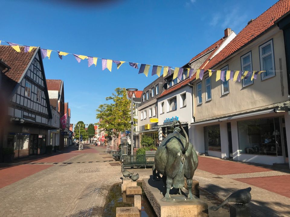 Ihr neues IMMOBILIEN QUARTIER: Großzügige Gewerbefläche in der Wunstorfer Fußgängerzone in Wunstorf