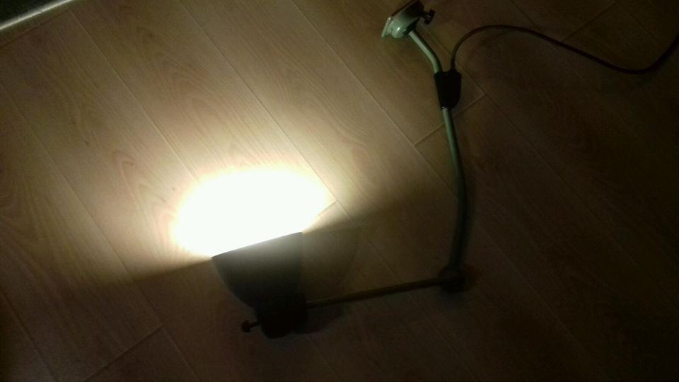 Vintage Industriele Vera Mide-Century Bauhaus Werkstattlampe DDR in Großrückerswalde