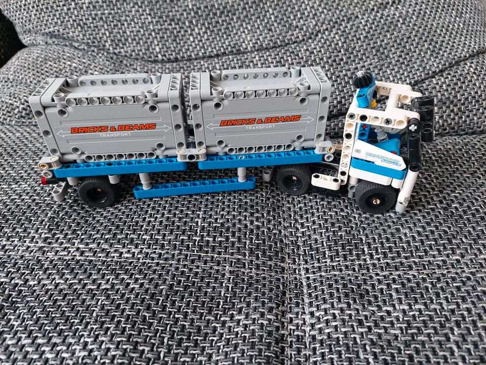 Lego Technic 42062 Container- Transport in Niedernhausen