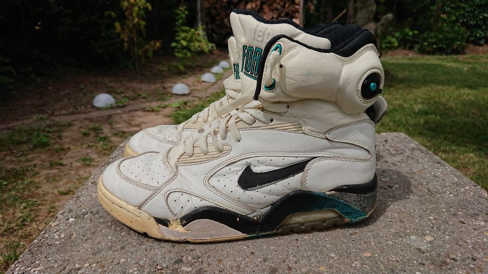 Nike Air Force 180 Pump David Robinson Grösse 42,5 in Landau in der Pfalz