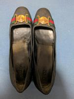 Guc ci Pumps High Heels Gr 42 NUR FÜR KURZE ZEIT Hannover - Mitte Vorschau