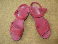 Clarks Sandalen Leder rot GR.38,5 wie neu Herzogtum Lauenburg - Wohltorf Vorschau