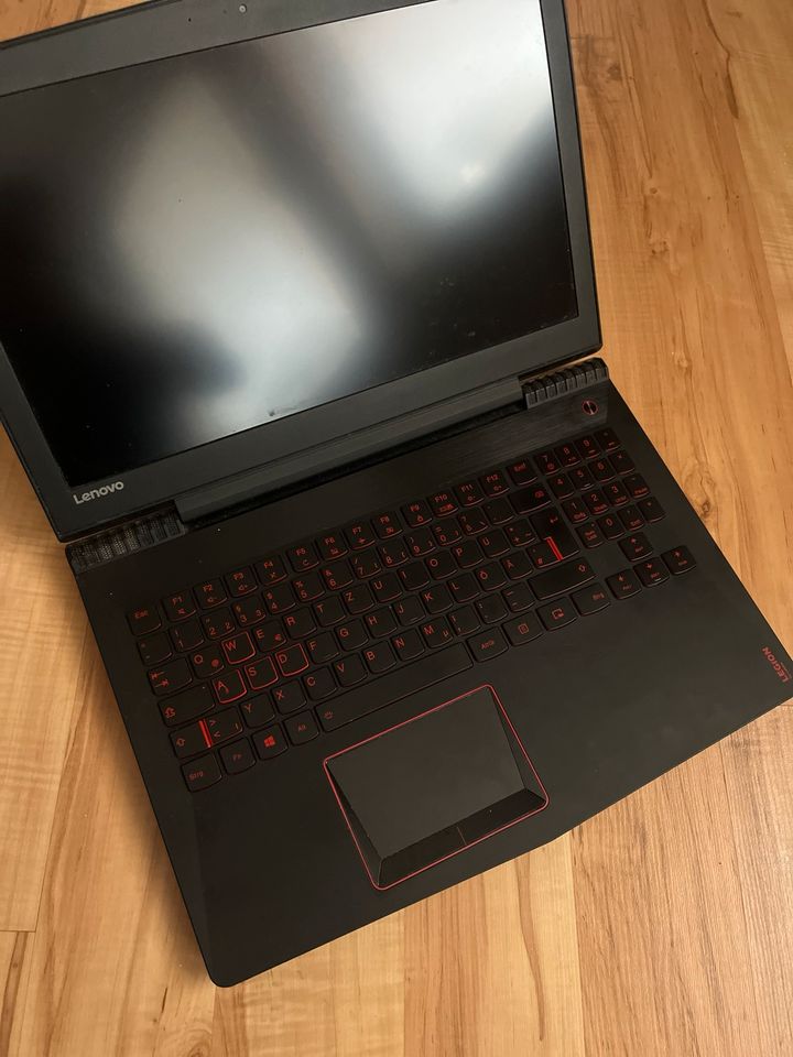 Gaming-Laptop Lenovo Y520-15IKBN Bastler in Solingen