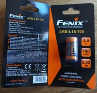 2 Akkus Fotoapparat o.ä. 3,6 V 700 mAh , Niedersachsen - Bühren Vorschau