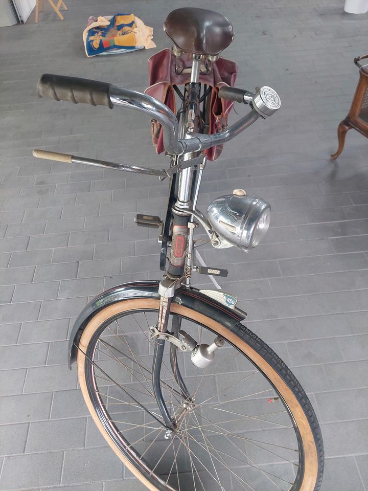 Altes NSU Fahrrad Oldtimer in Rüsselsheim