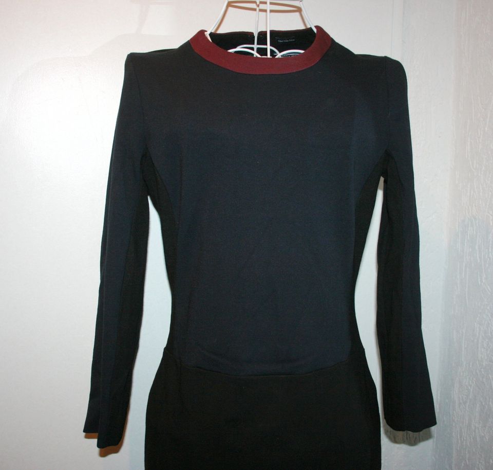 Kleid Jersey Tommy Hilfiger Gr.XS S 34 36 schwarz blau rot in Theismühlen