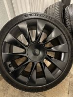 Tesla Model Y Michelin Pilot Sport 255/40 R20 Sommerreifen Hessen - Wölfersheim Vorschau