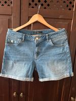 Kurze Jeans Hose Größe 42 Mitte - Wedding Vorschau
