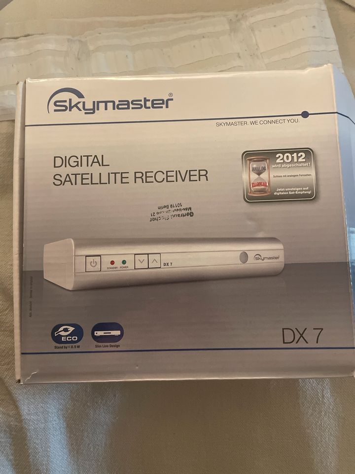 Digital Satellite Receiver DX7 in Berlin