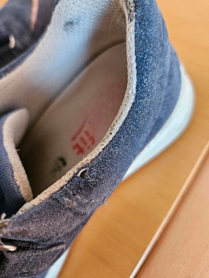 Schuhe Merida Sneaker Superfit Gr. 32 blau in Gladbeck