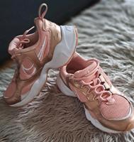 ☆ Nike Air Turnschuhe ☆ Farbe Rosè ☆ Bayern - Wiesen Vorschau