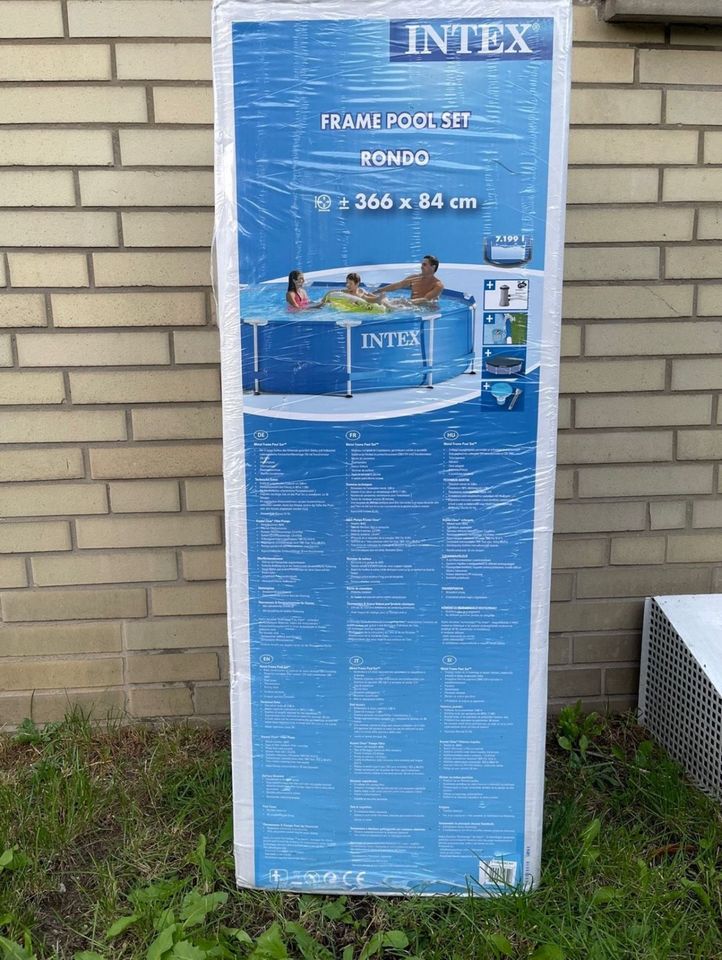 Riesen Familien Pool NEU unbenutzt Pool Set Intex NP ca. 350€ in Hamburg