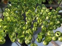 Vintage Perlen in einem tollen Grün * ca. 10x9mm- Acryl (#119) Niedersachsen - Lauenau Vorschau