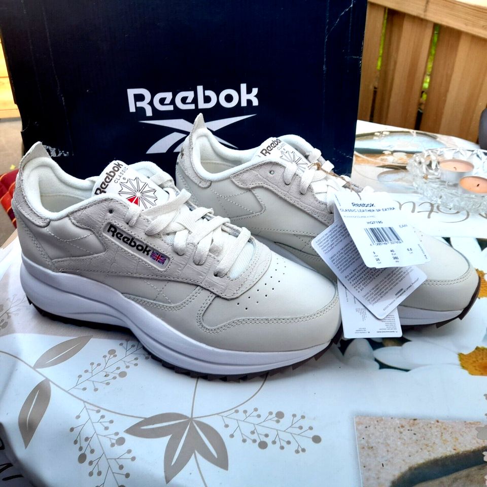 Neu+OVP! Reebok Livestyle Sneaker Leather SP extra gr.40 NP110,-e in Buxtehude