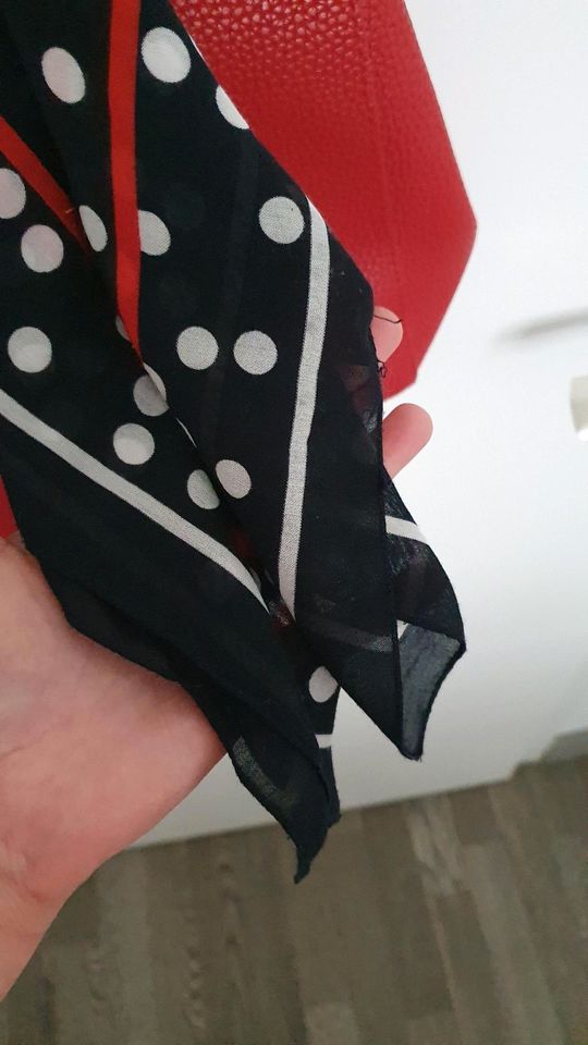 S. Oliver Umhängetasche Tasche rot Punkte Polka dots Tuch in Gaggenau