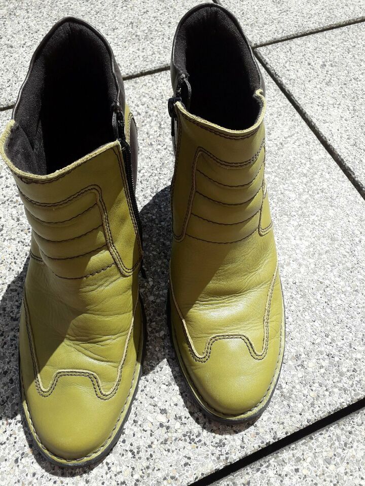 Grüne Echt-Leder Stiefeletten von Camel Active Gr. 39 in Kirchen (Sieg)