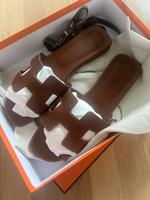 Hermès Oran Sandalen Gr 38.5 gold braun TOP Zustand Fullset Bayern - Kempten Vorschau