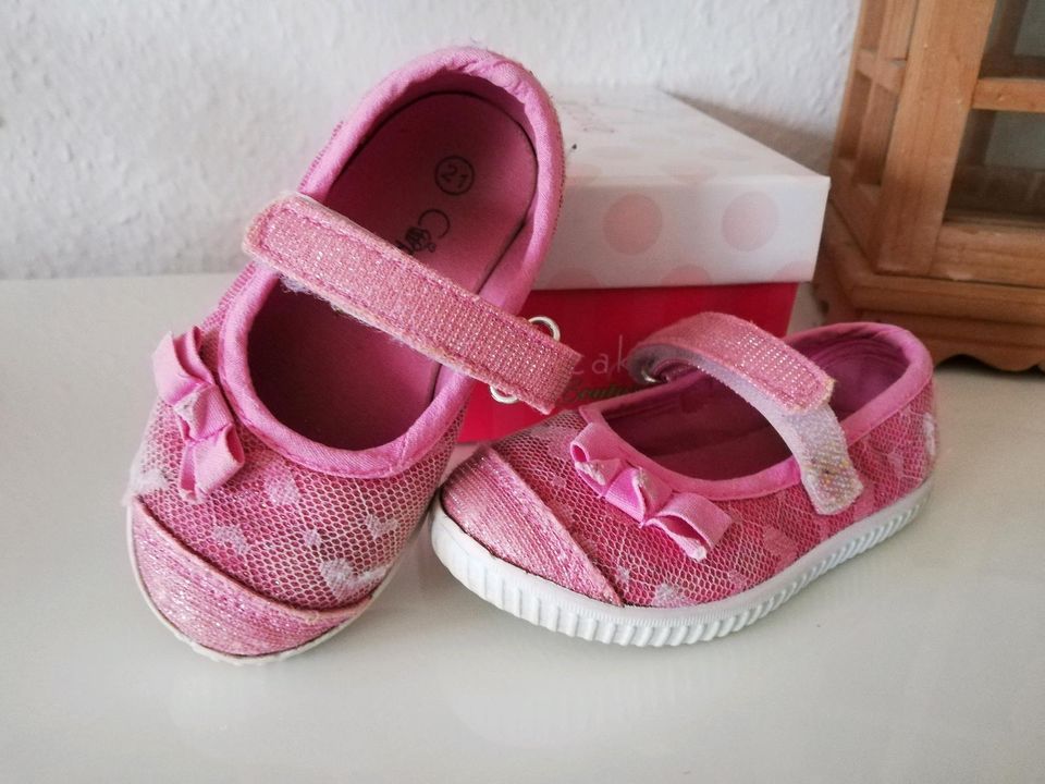 Cupcake Deichmann Ballerina Schuhe, Hausschuhe Größe 21 in Brandenburg -  Wandlitz | Gebrauchte Kinderschuhe Größe 21 kaufen | eBay Kleinanzeigen ist  jetzt Kleinanzeigen