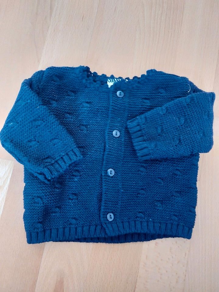 Carters/Next Baby/ Topolino/ Mädchen/ Strickjacke/ Wendejacken/H& in Himmelpforten