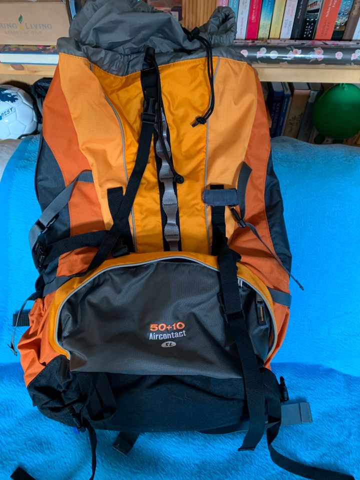 Deuter Trekkingrucksack Aircontact 50+10 SL, neuwertig in Arendsee (Altmark)