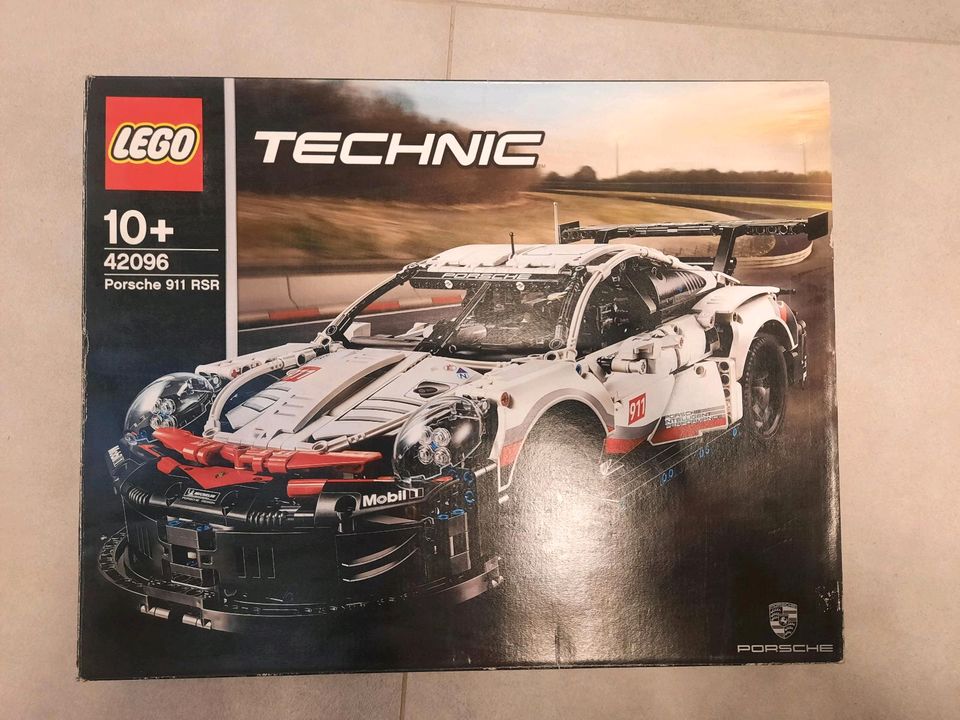 Lego Technic 42096 Porsche 911 RSR in Sailauf