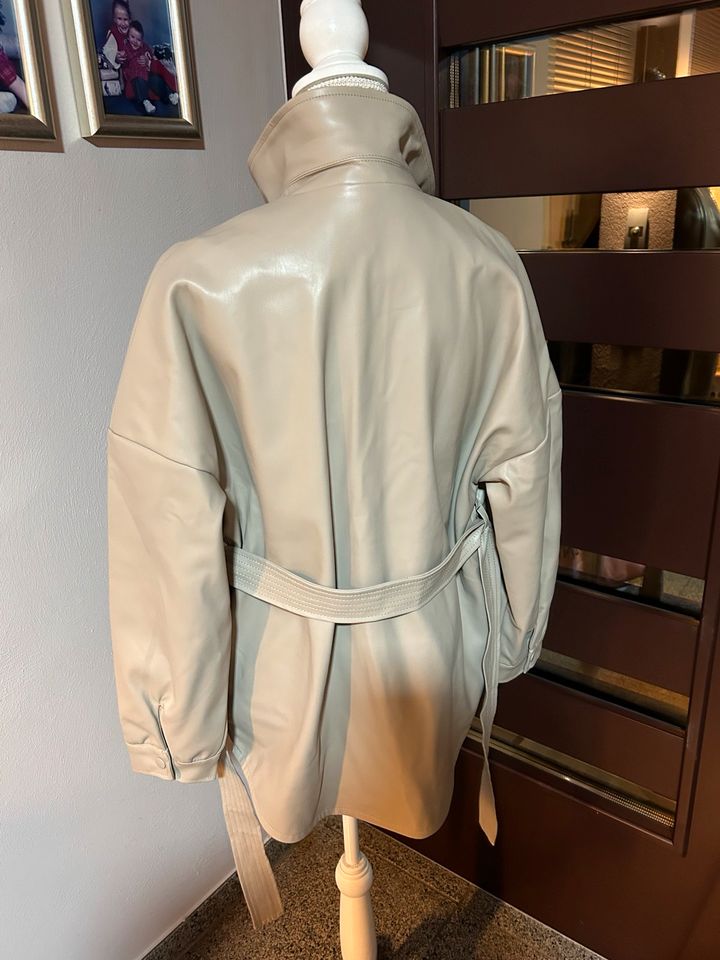 Lederhemd Lederjacke Taupe Topshop Größe 36/38 Neu in Dreis