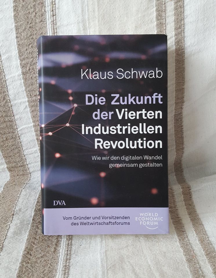 Die Zukunft der Vierten Industriellen Revolution Buchsendung 2,80 in Langenhagen