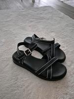catwalk Sandalen schwarz 37 neuwertig Nordrhein-Westfalen - Ratingen Vorschau