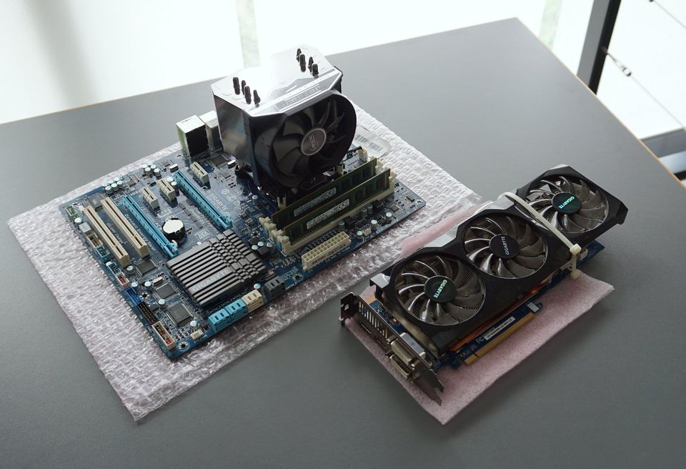 HW-Bundle: Mainboard + CPU + 2x4RAM + GTX 560 + SSD120GB + Kühler in Gotha