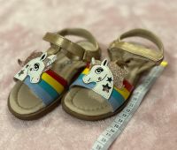Kinder sandalen Schuhe sommer einhorn regenbogen 26 gold glitzer Niedersachsen - Braunschweig Vorschau