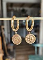 NOELANI Creolen Ohrringe Coin Münze Gold Edelstahl Sachsen - Pirna Vorschau