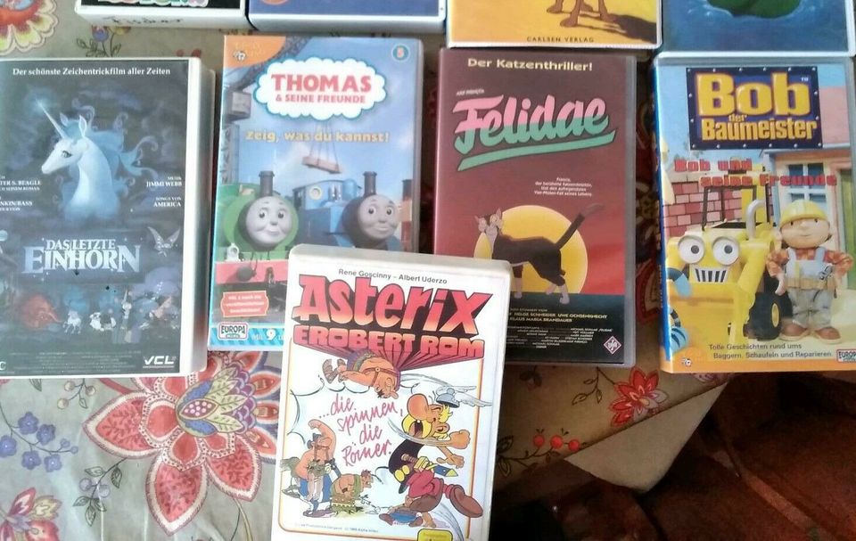 9 Kinder Video Kassetten! VHS für Kinder in Höchberg
